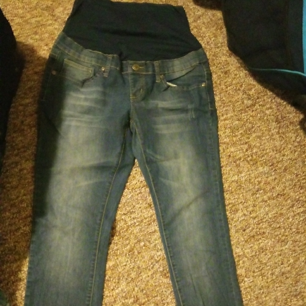 Maternity jeans